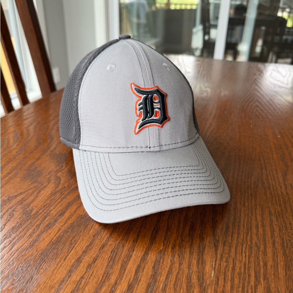 Detroit Tigers black and grey New Era Hat